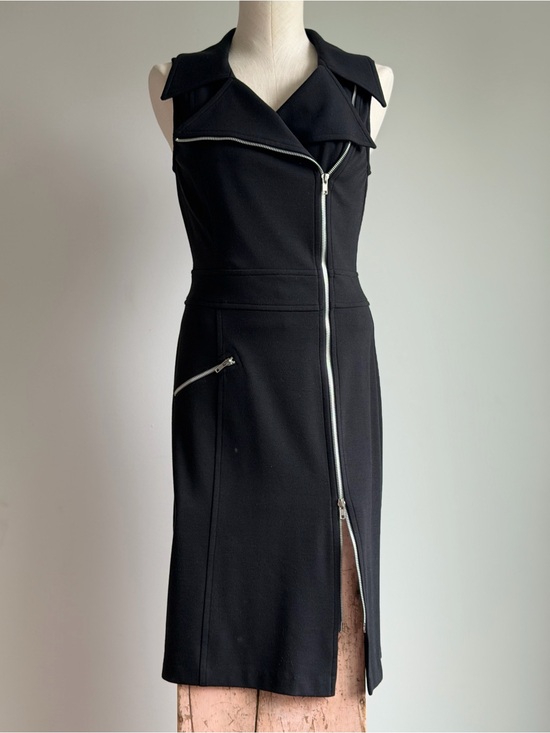 Cache Dresses & Skirts - Cache Black Sleeveless Zip-Front Midi Dress